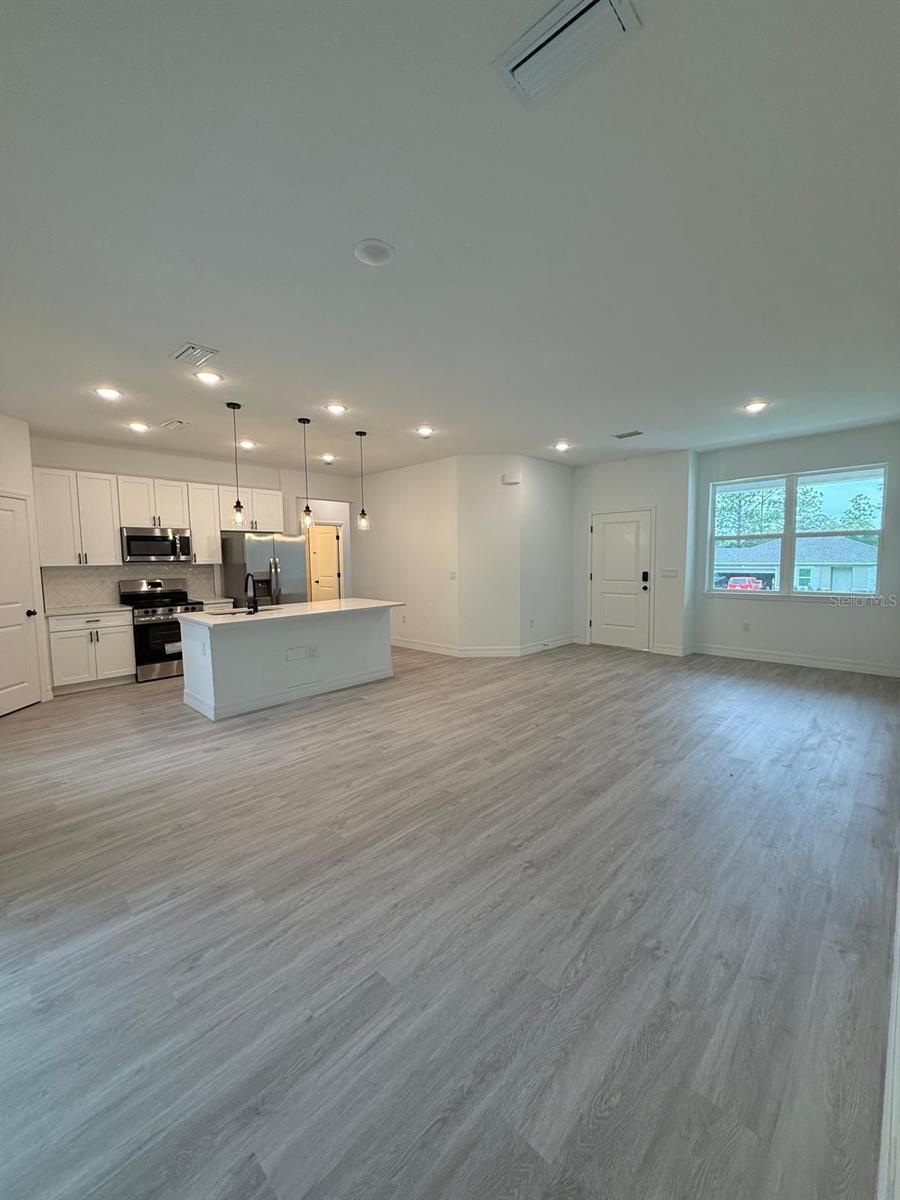 CITRUS SPGS UNIT 06 - Residential