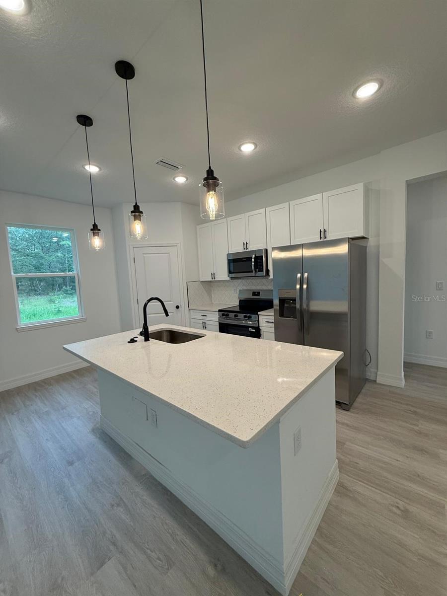 CITRUS SPGS UNIT 06 - Residential