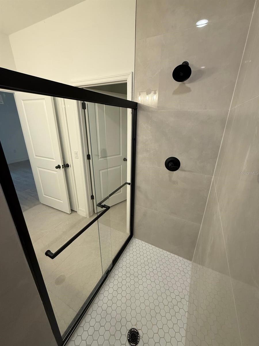 CITRUS SPGS UNIT 06 - Residential