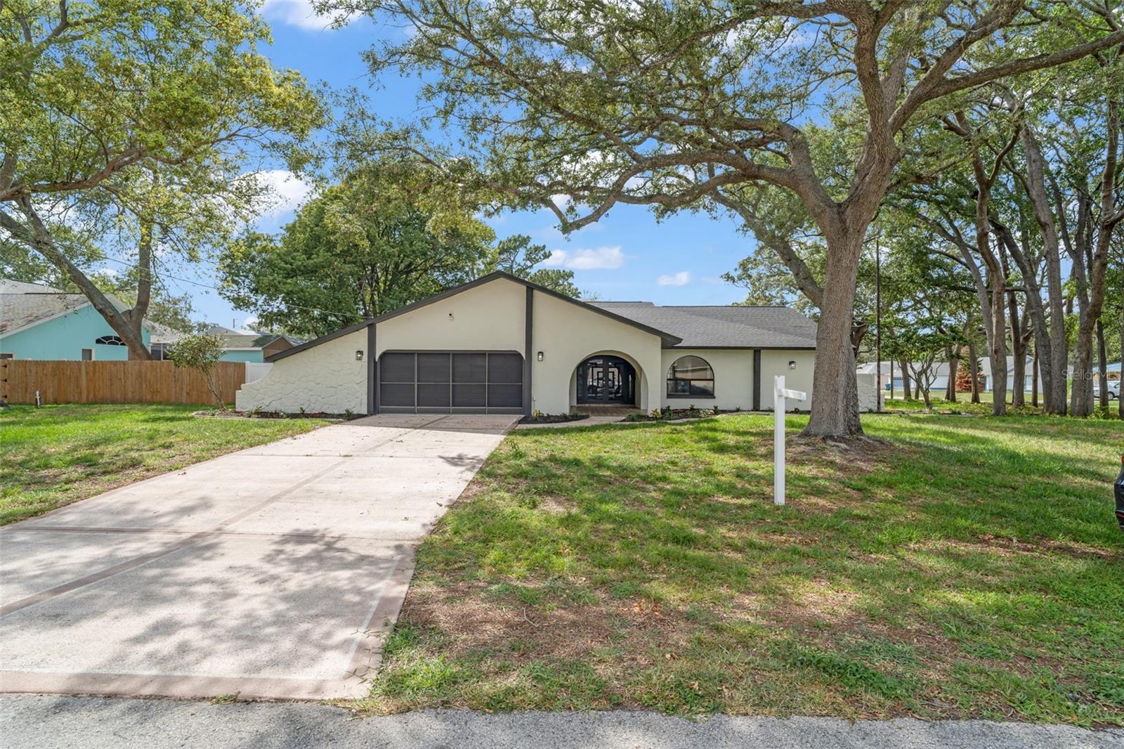 SPRING HILL - Residential