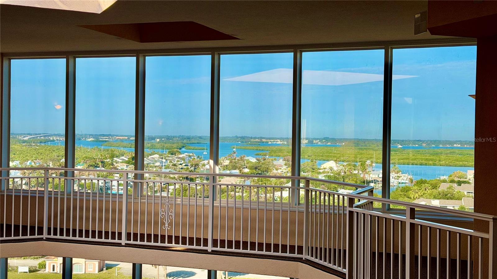 THE ATRIUM ON THE OCEAN LL - Residential