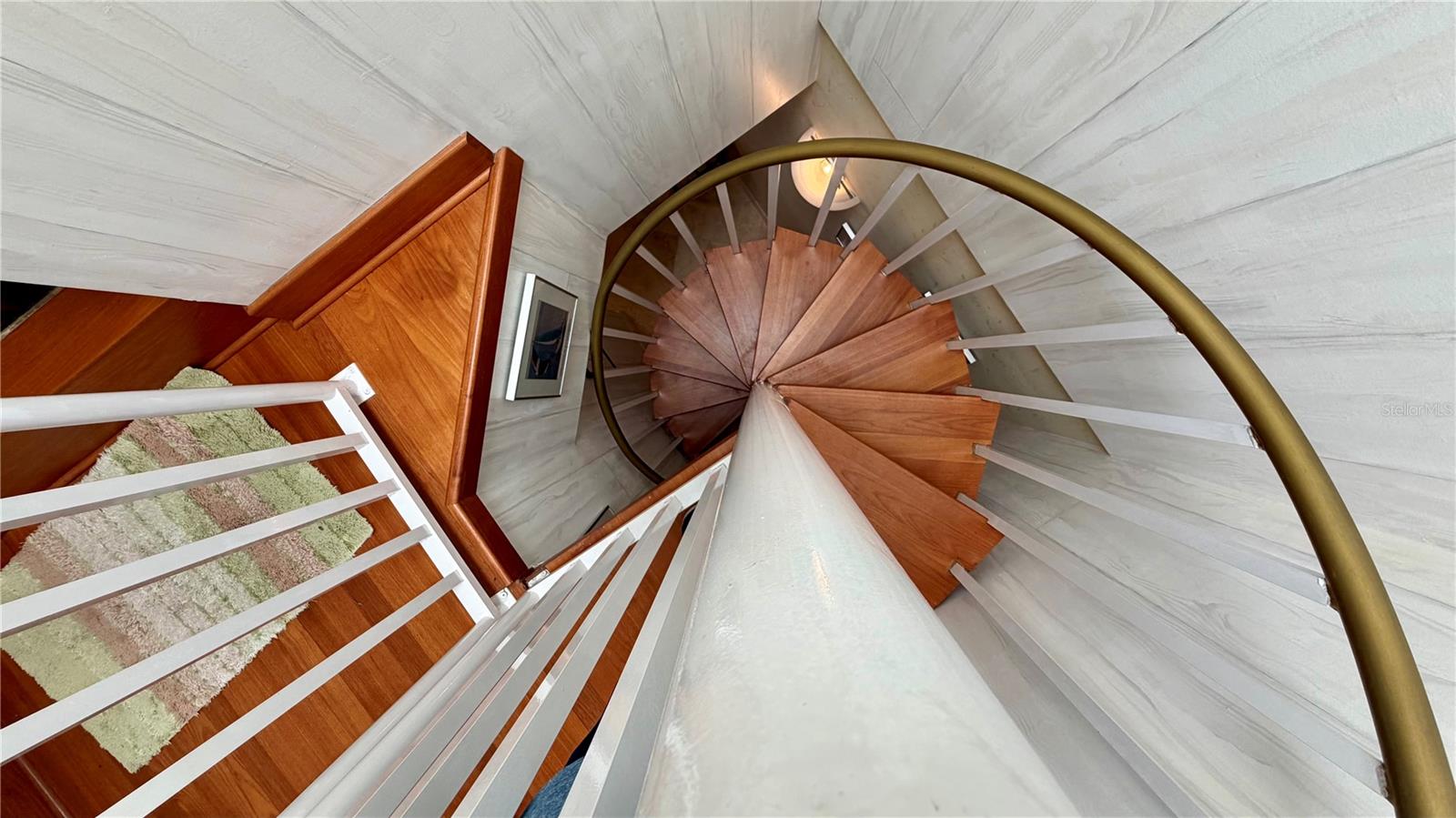 THE ATRIUM ON THE OCEAN LL - Residential