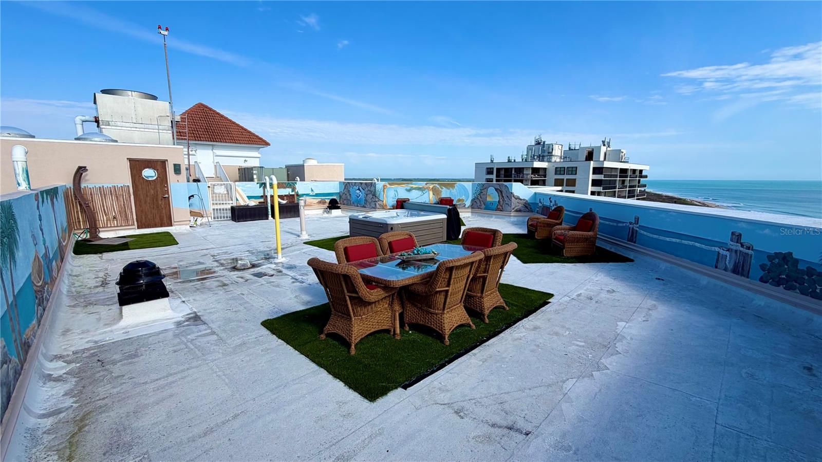 THE ATRIUM ON THE OCEAN LL - Residential