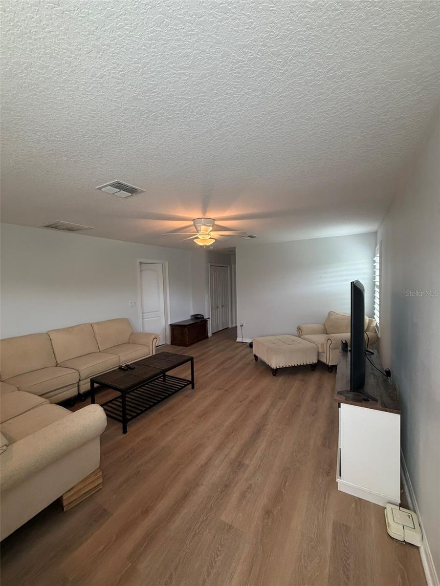 WEKIVA RUN PHASE 3-B - Residential