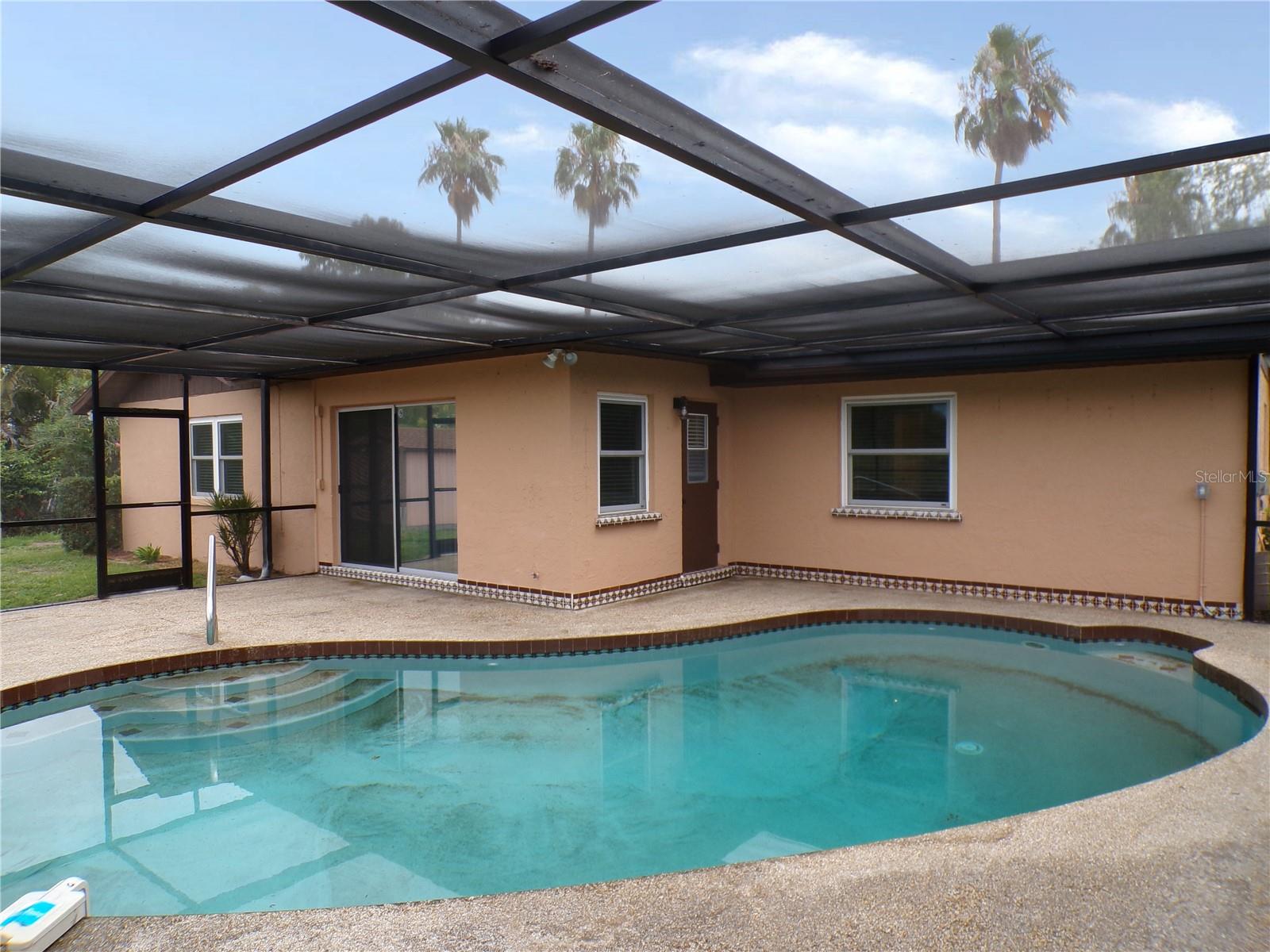 KINGSTON ESTATES - Residential