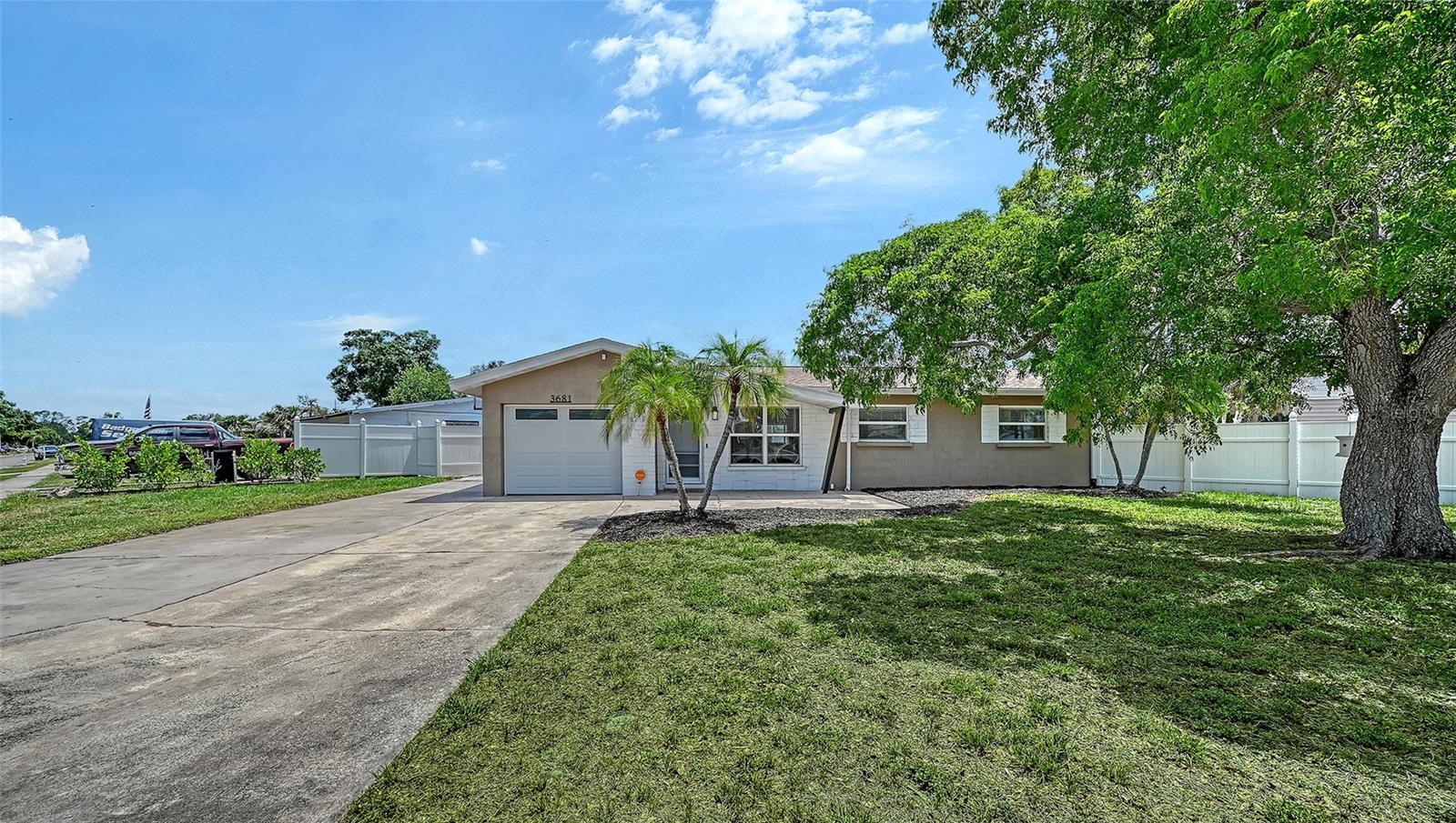 RIDGEWOOD ESTATES ADD 04 - Residential