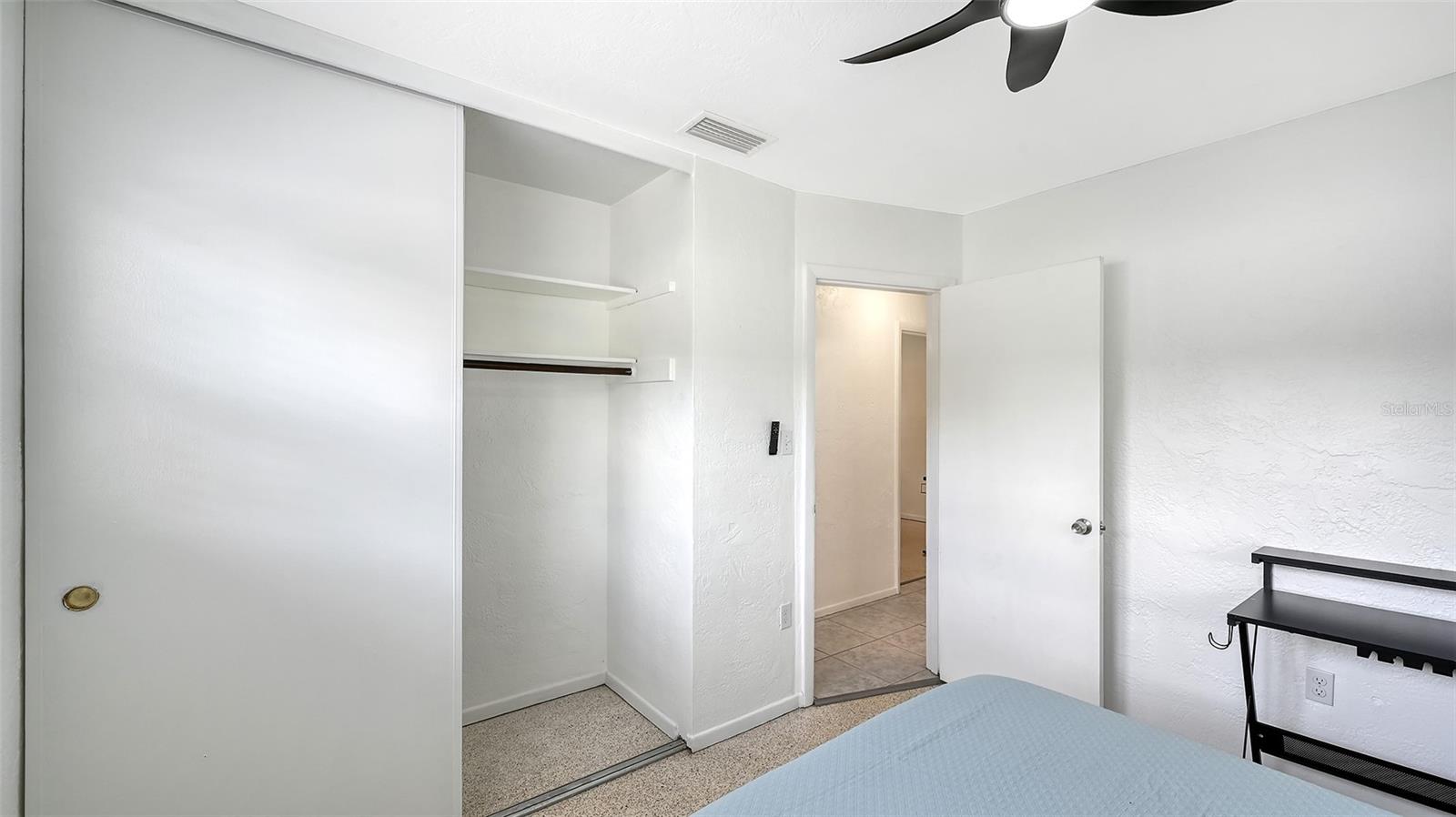 RIDGEWOOD ESTATES ADD 04 - Residential