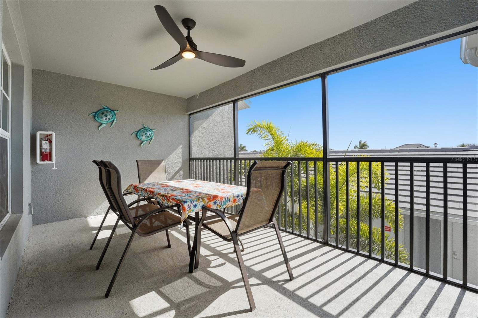 WELLEN PARK GOLF & COUNTRY CLUB - Residential