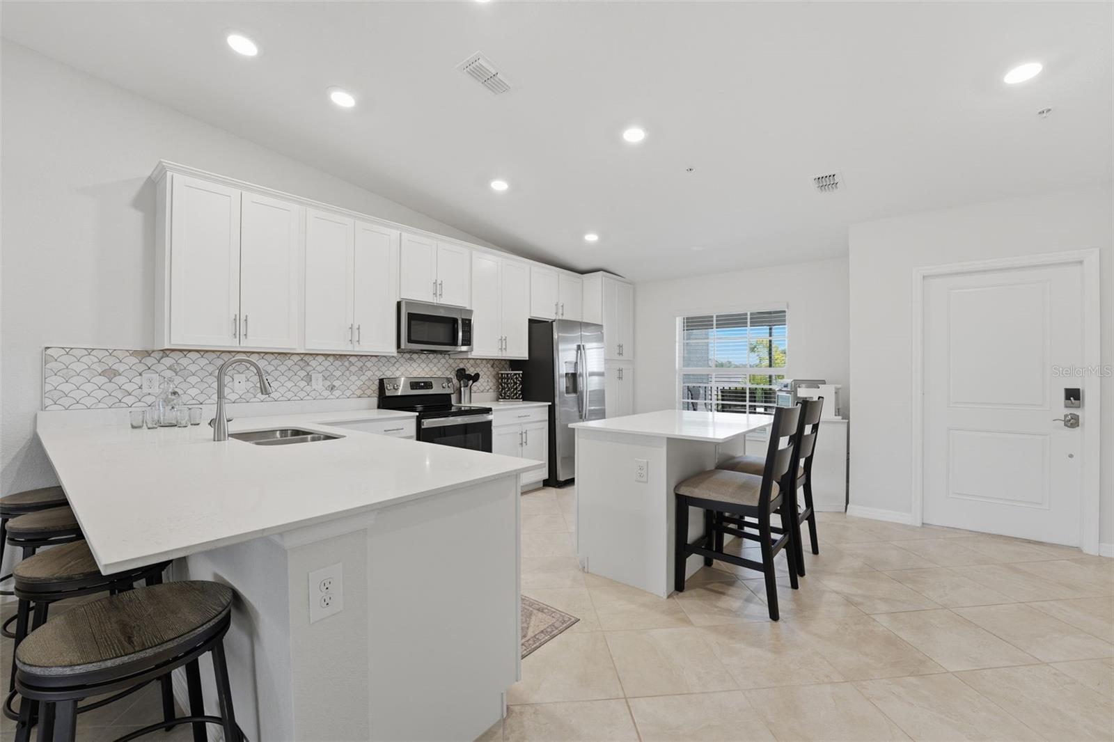 WELLEN PARK GOLF & COUNTRY CLUB - Residential