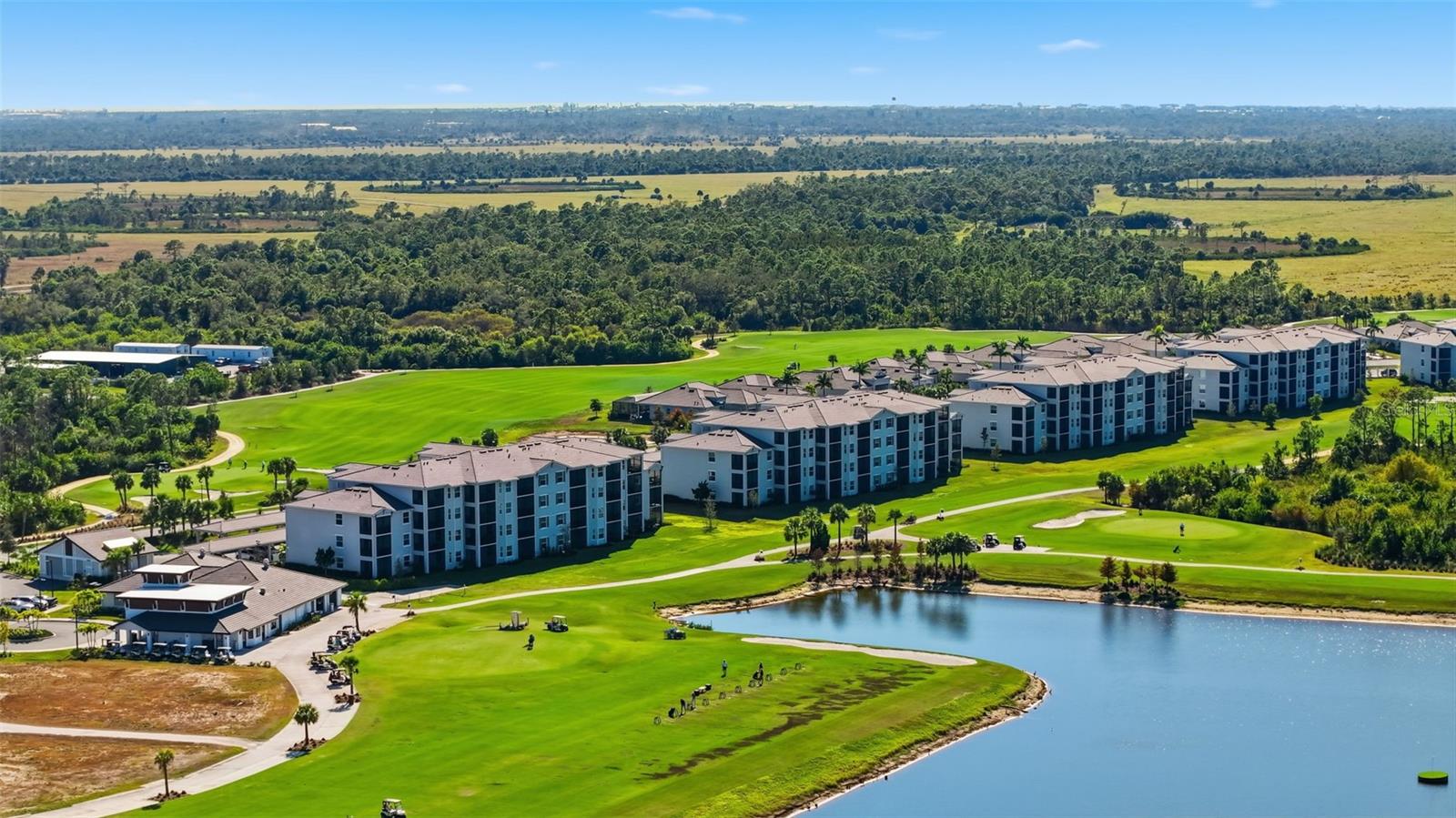 WELLEN PARK GOLF & COUNTRY CLUB - Residential