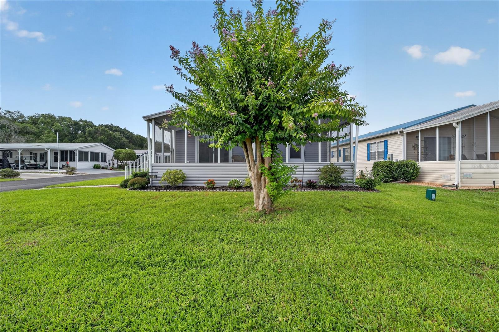LAKE YALE ESTATES - Residential