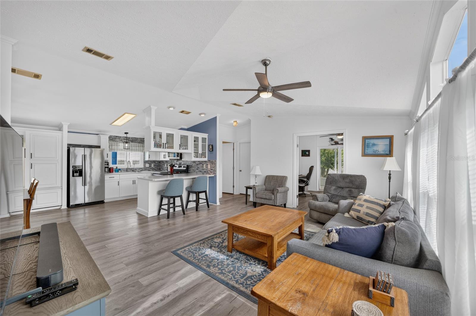 LAKE YALE ESTATES - Residential