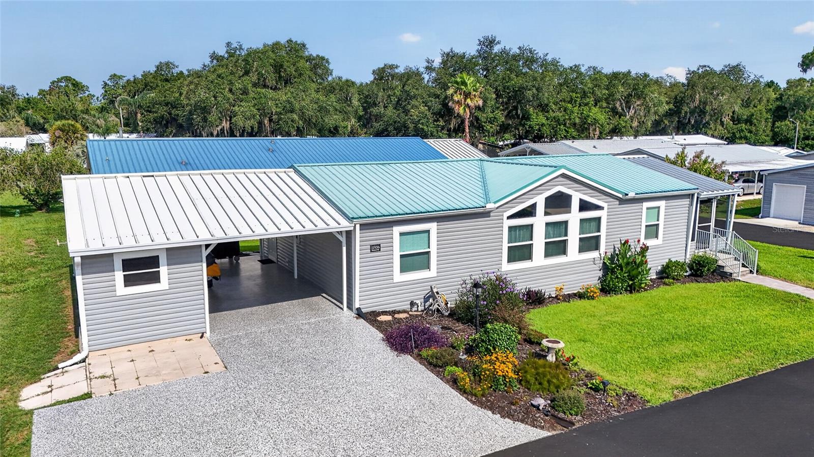 LAKE YALE ESTATES - Residential