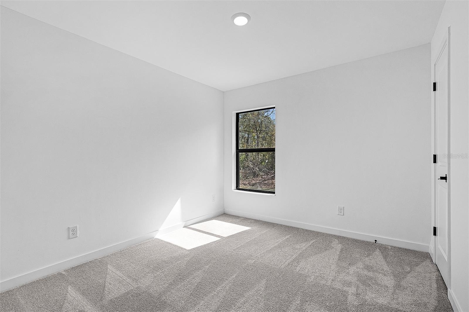 1585 - PORT CHARLOTTE SUB 31 - Residential