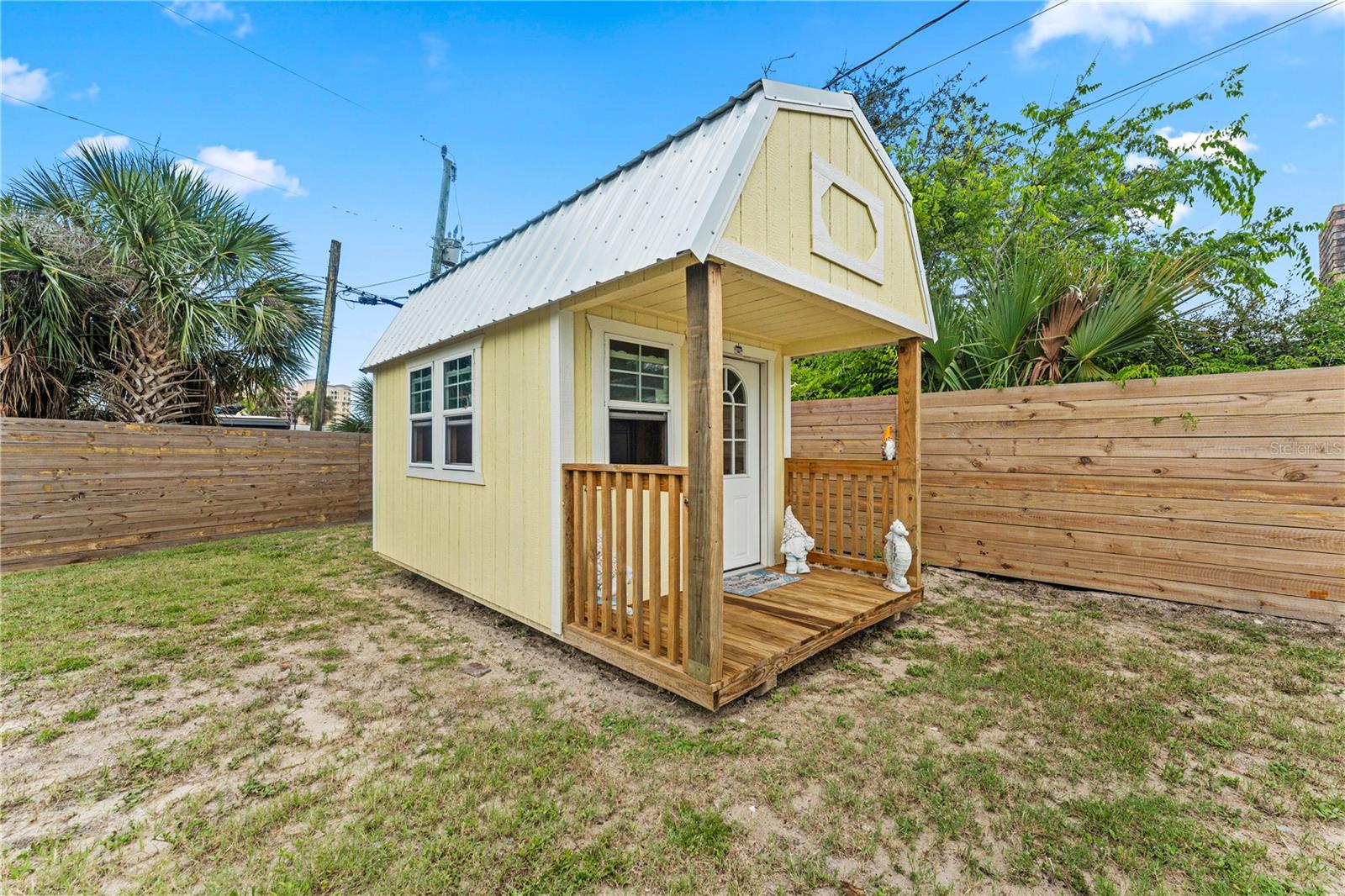 MORRIS C N 21 & 22 15 33 - Residential