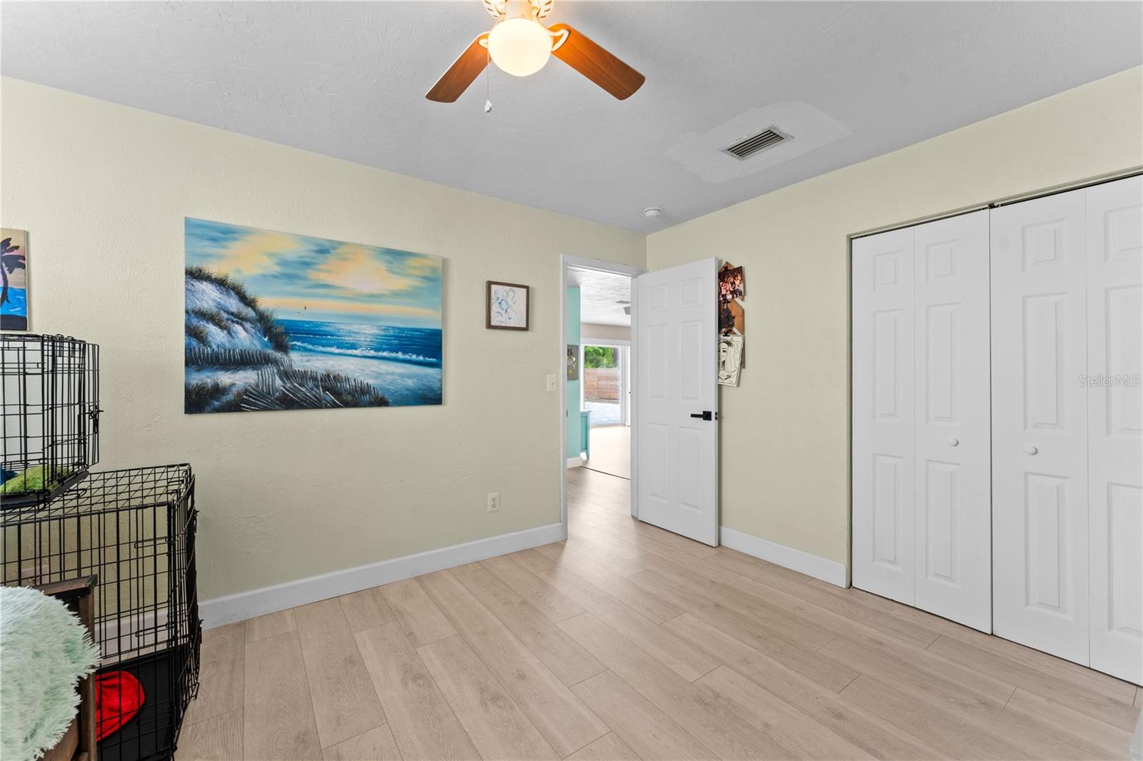 MORRIS C N 21 & 22 15 33 - Residential