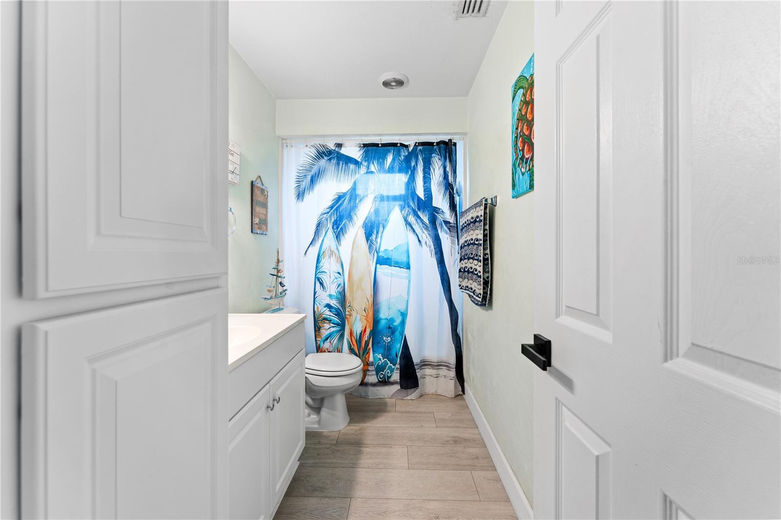 MORRIS C N 21 & 22 15 33 - Residential