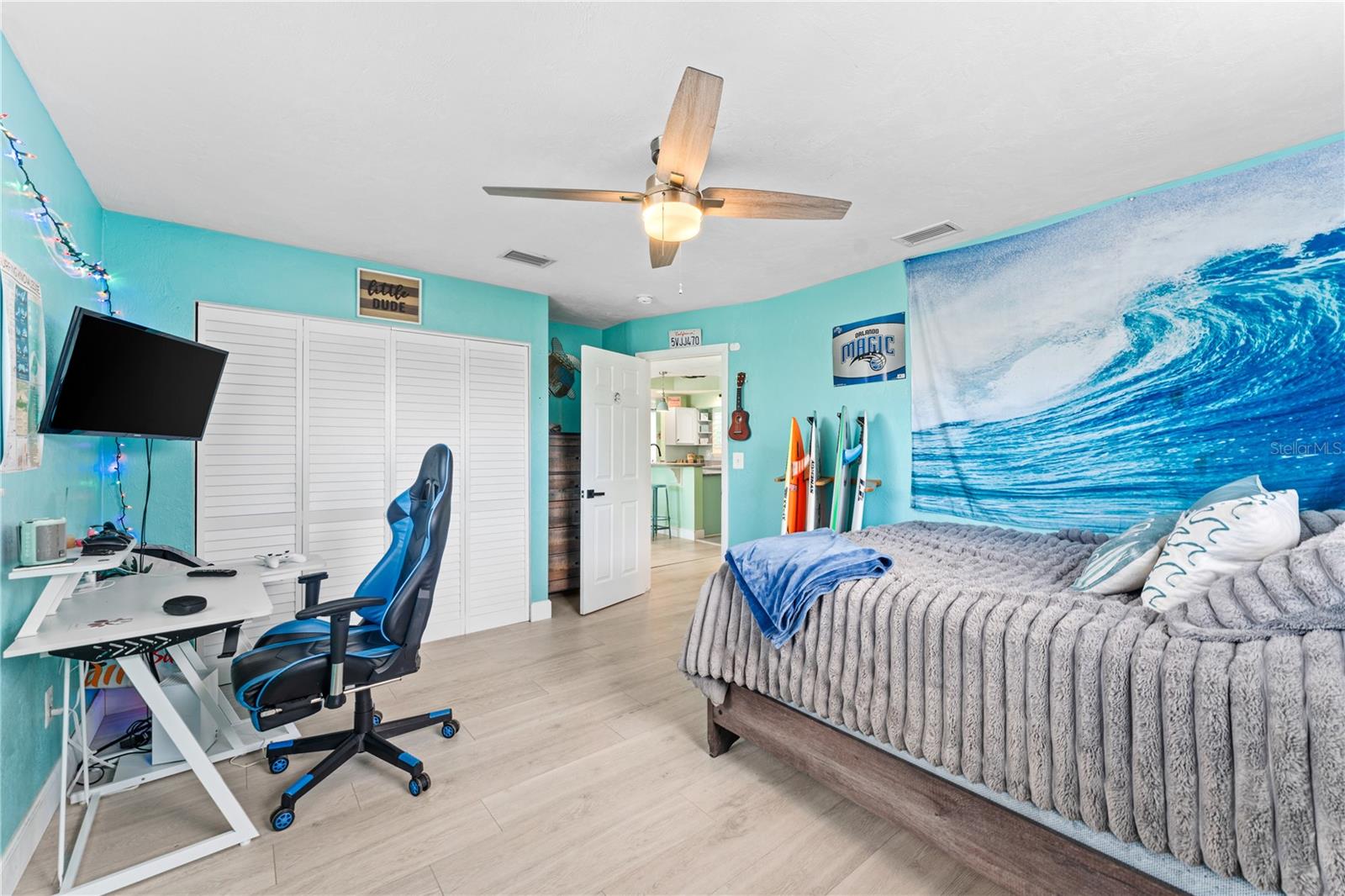 MORRIS C N 21 & 22 15 33 - Residential