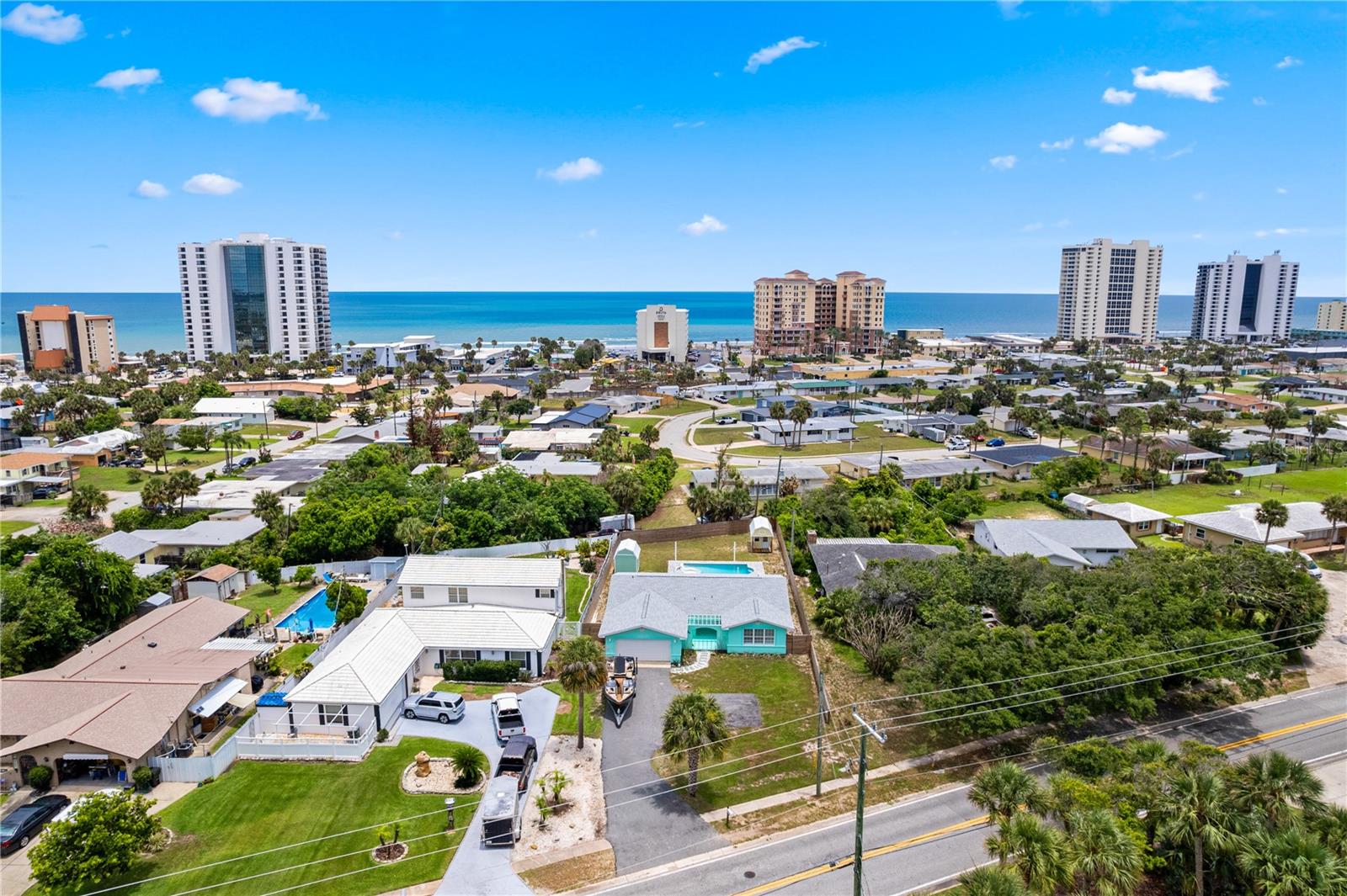 MORRIS C N 21 & 22 15 33 - Residential