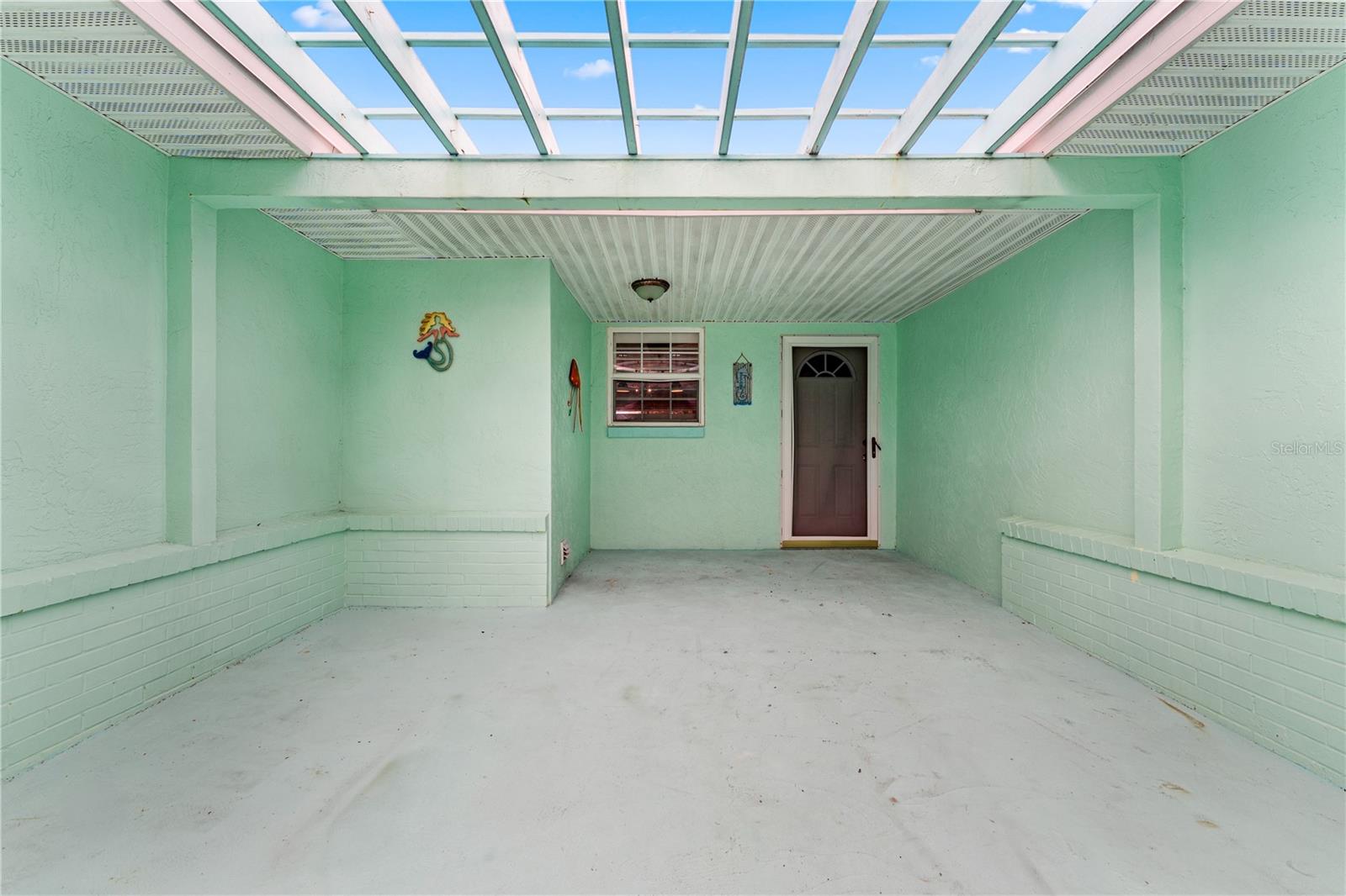 MORRIS C N 21 & 22 15 33 - Residential