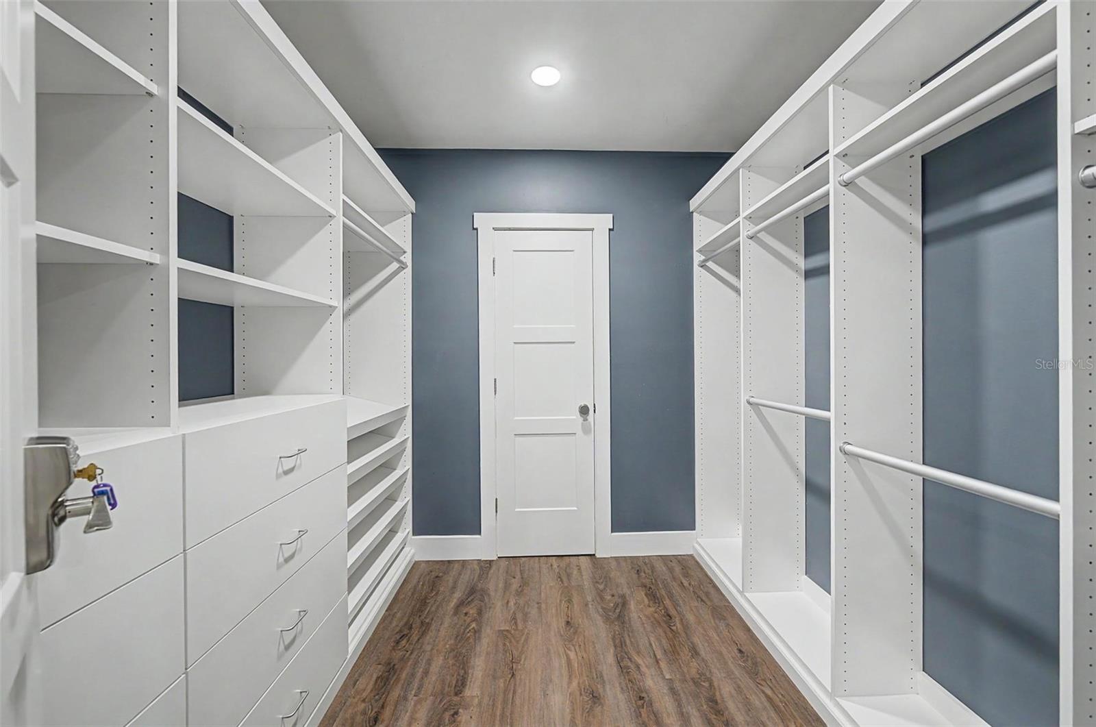 PRESIDENTS LANDING PH 1 - Residential