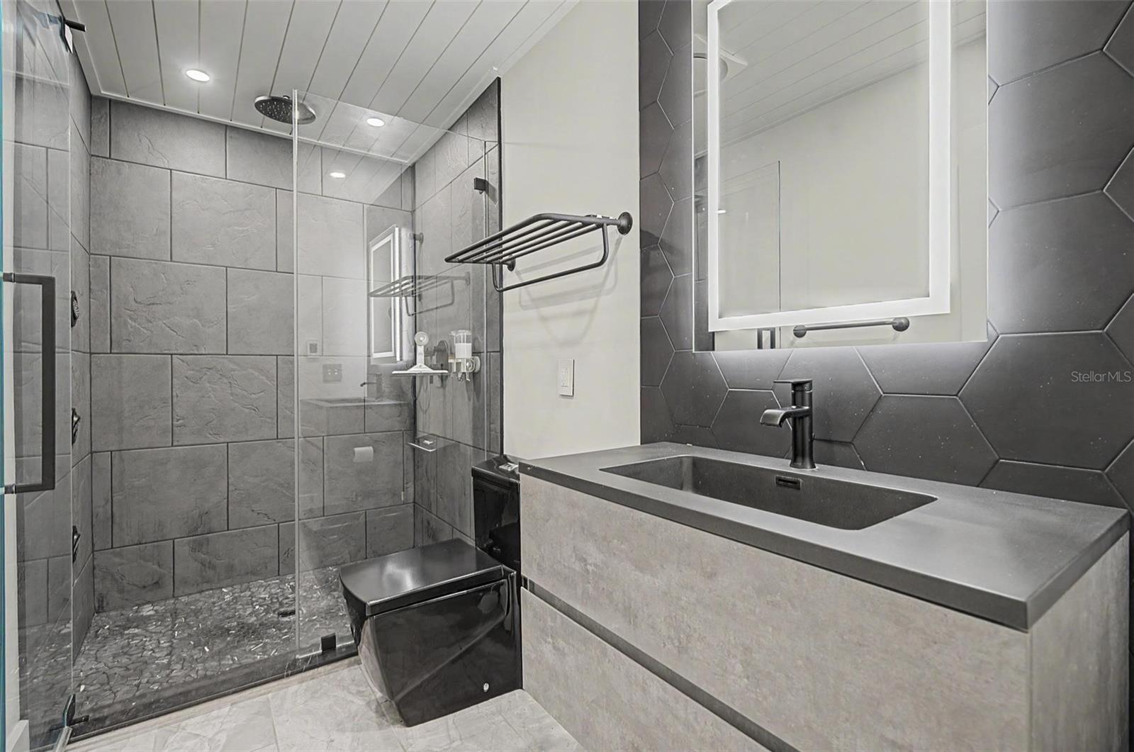PRESIDENTS LANDING PH 1 - Residential