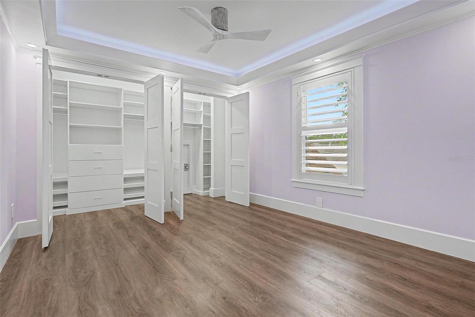 PRESIDENTS LANDING PH 1 - Residential