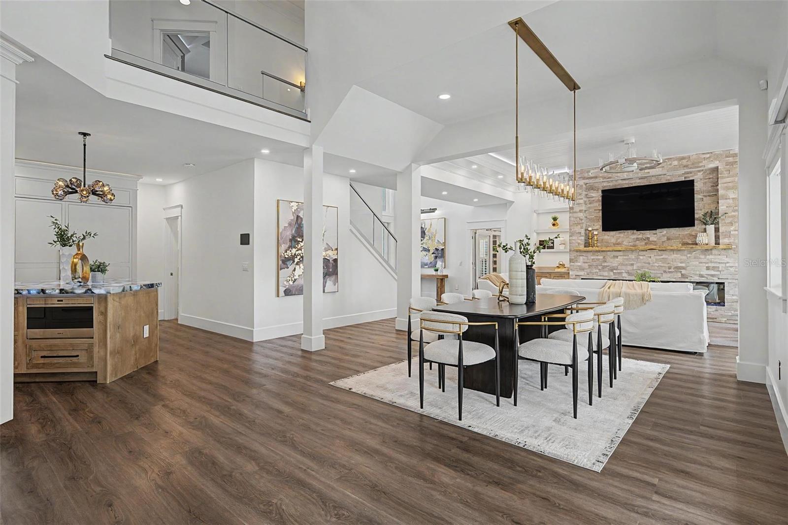 PRESIDENTS LANDING PH 1 - Residential