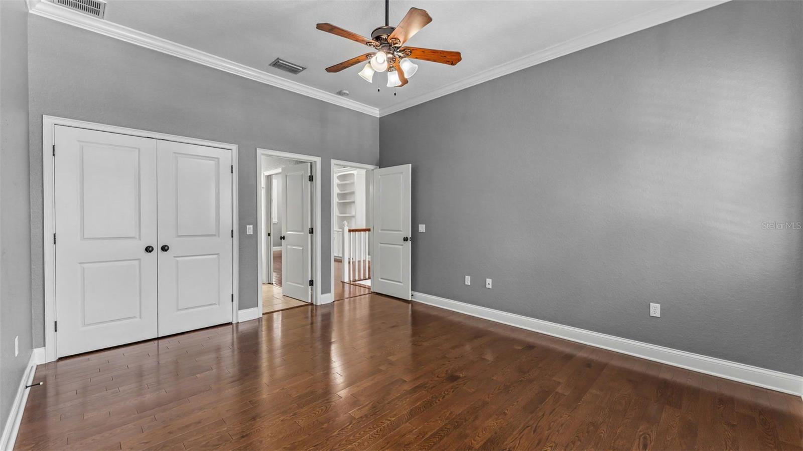 ASHTON OAKS - Residential