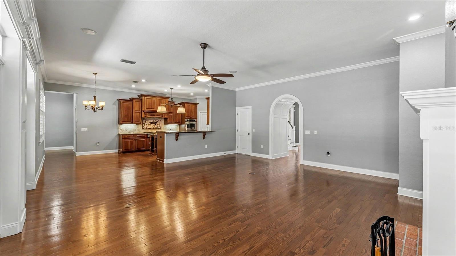 ASHTON OAKS - Residential
