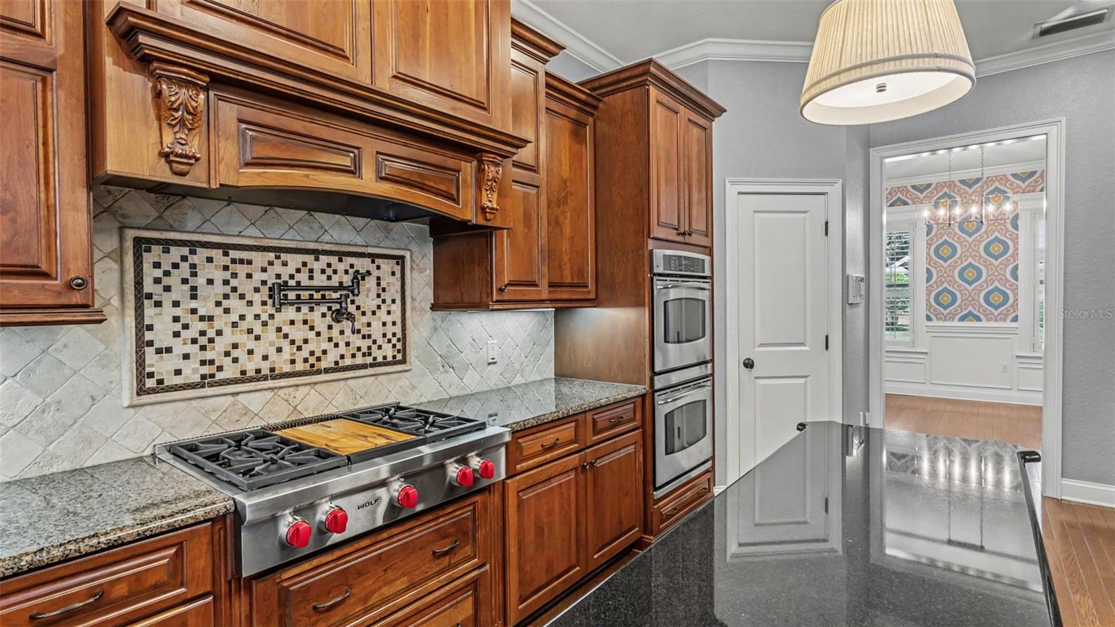ASHTON OAKS - Residential