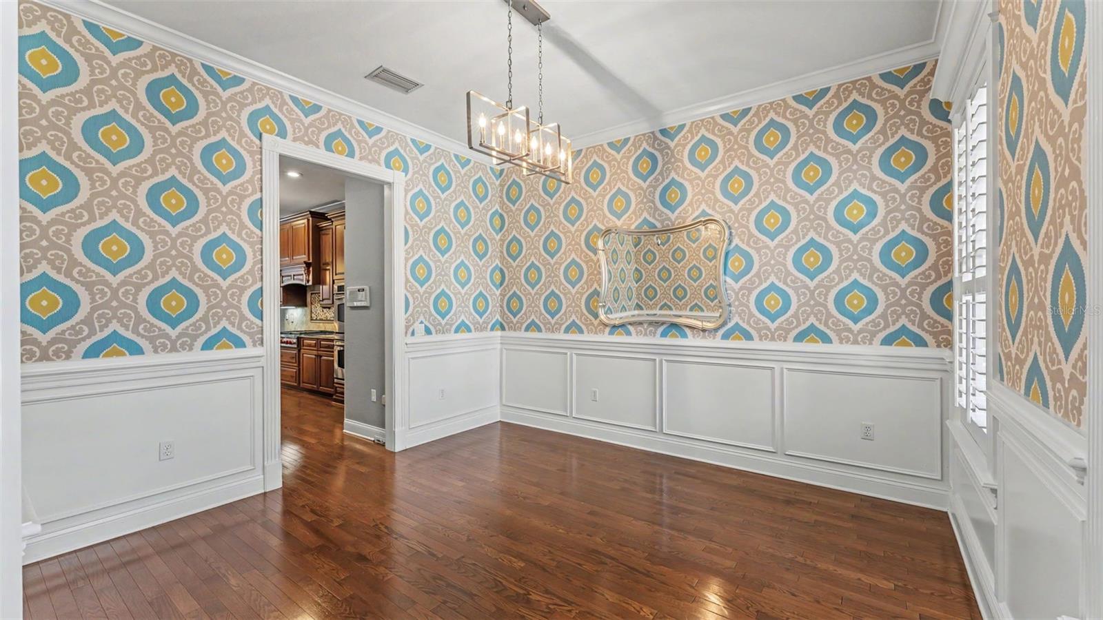 ASHTON OAKS - Residential