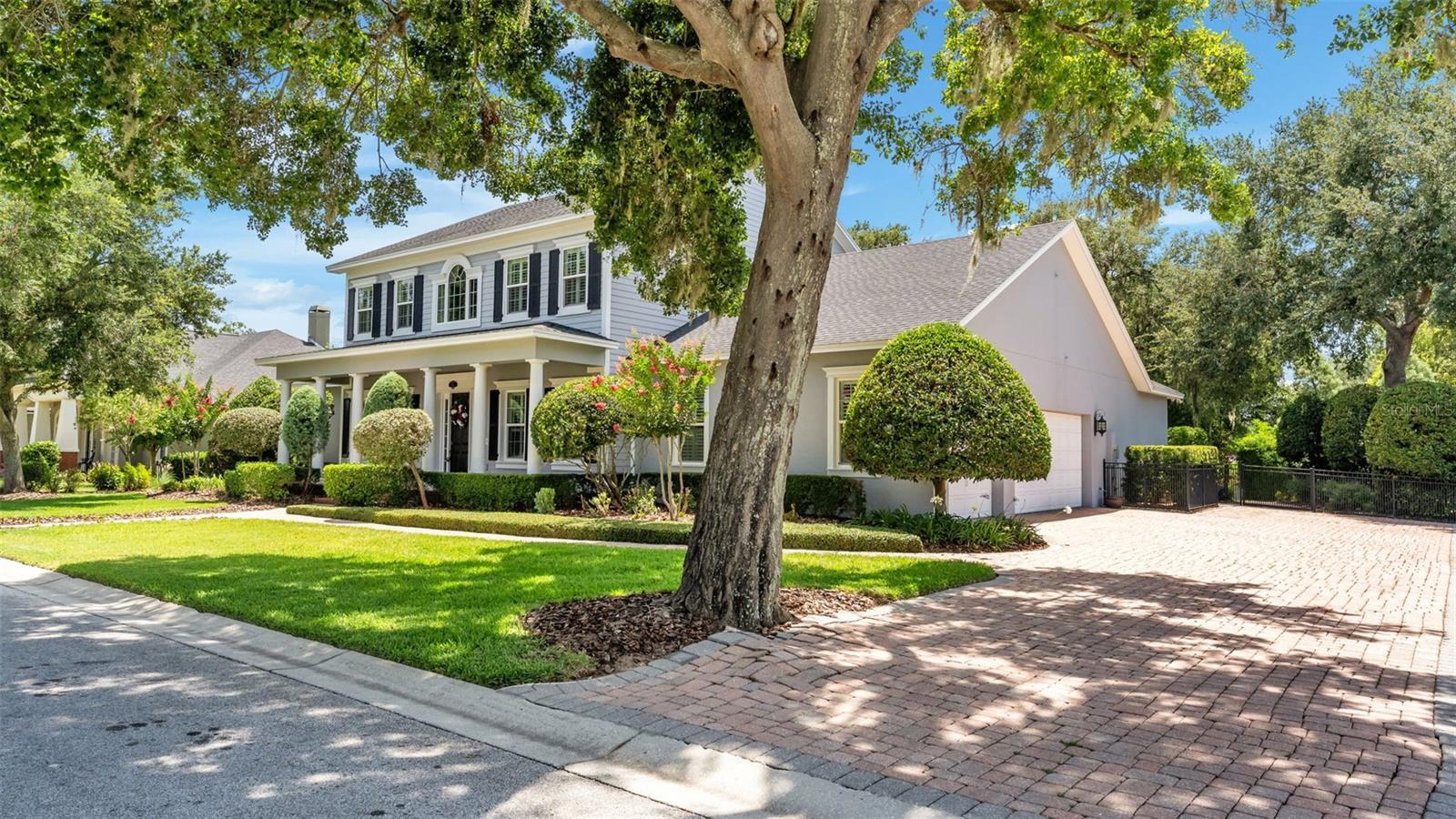 ASHTON OAKS - Residential
