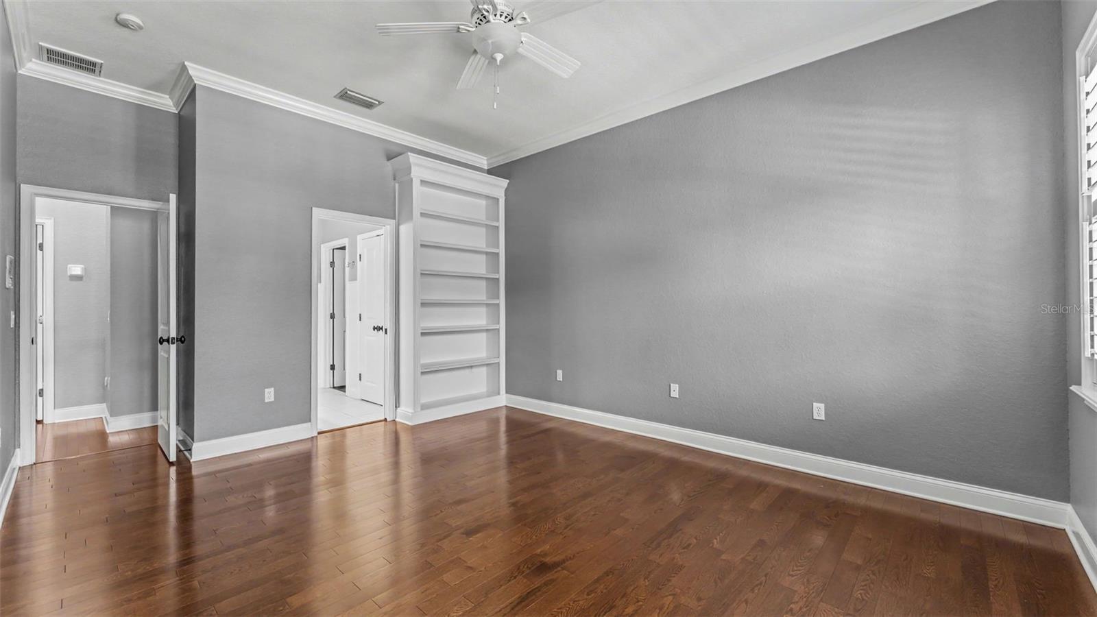 ASHTON OAKS - Residential