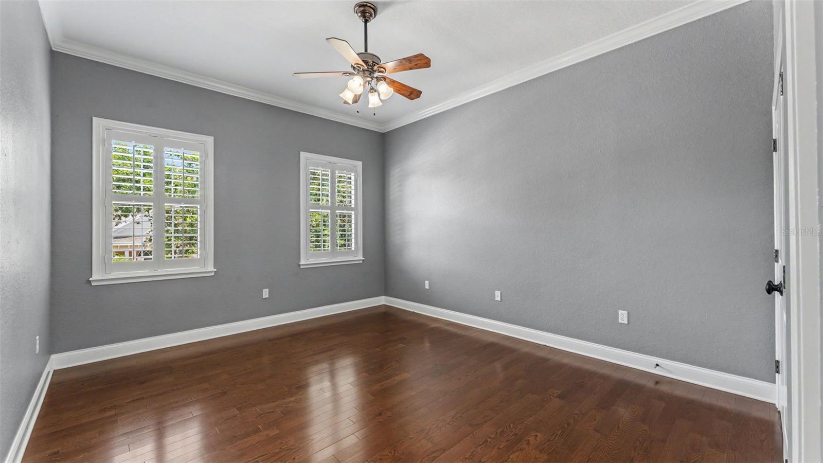 ASHTON OAKS - Residential