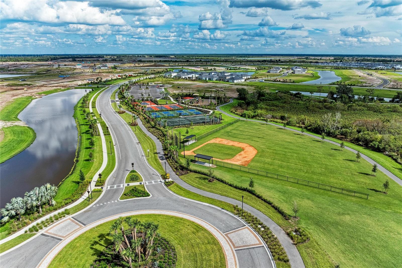 STAR FARMS PH IV SUBPH H & I - Residential