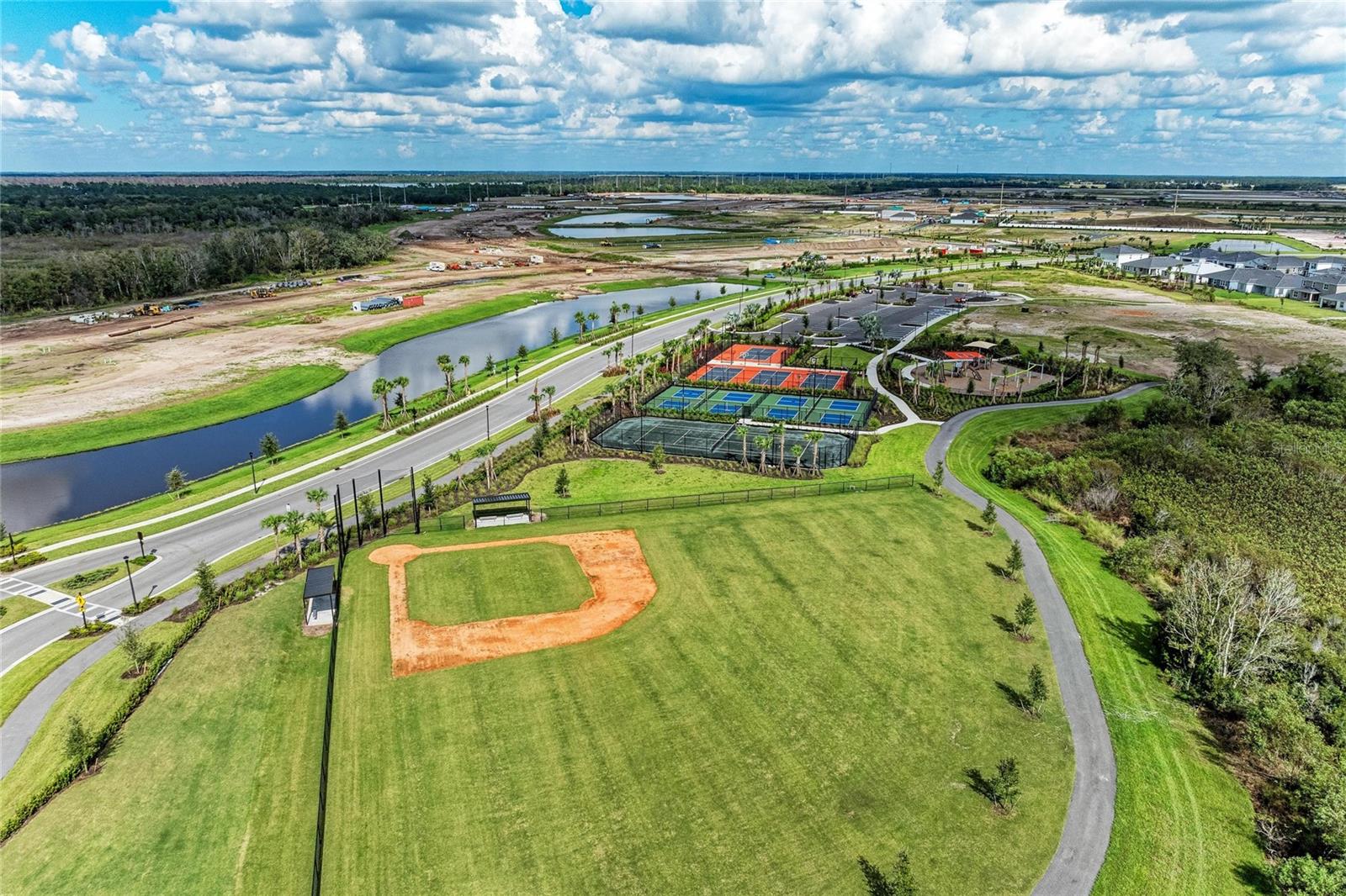 STAR FARMS PH IV SUBPH H & I - Residential