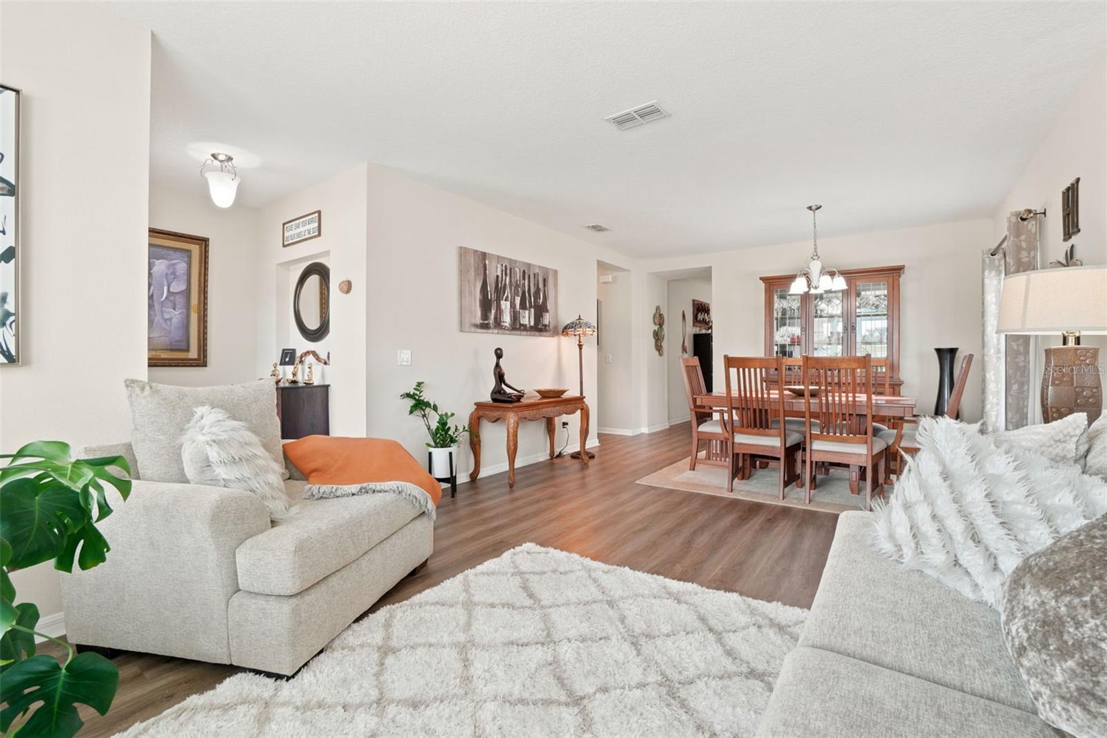 BRIARWOOD ESTATES - Residential