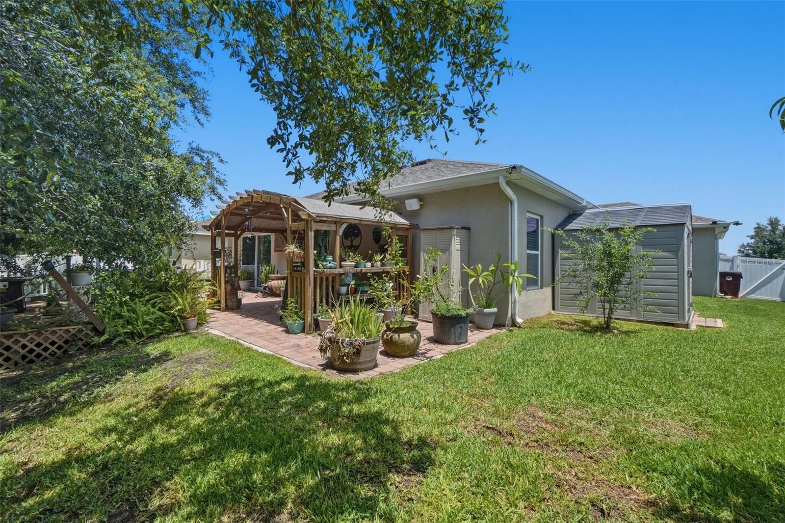 BRIARWOOD ESTATES - Residential