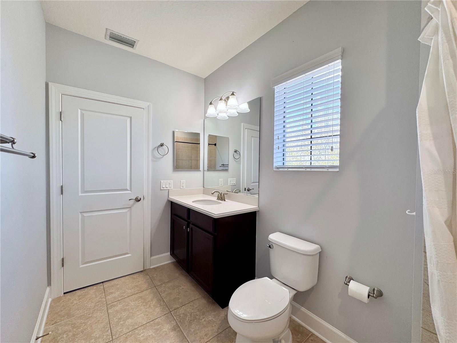 0579900; ESPLANADE PHASE I; LOT 110; PB 55/11 - Residential