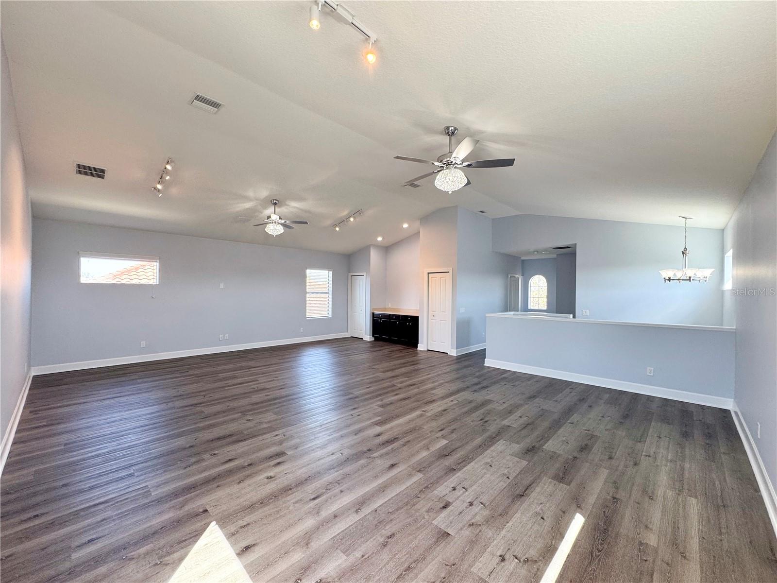 0579900; ESPLANADE PHASE I; LOT 110; PB 55/11 - Residential