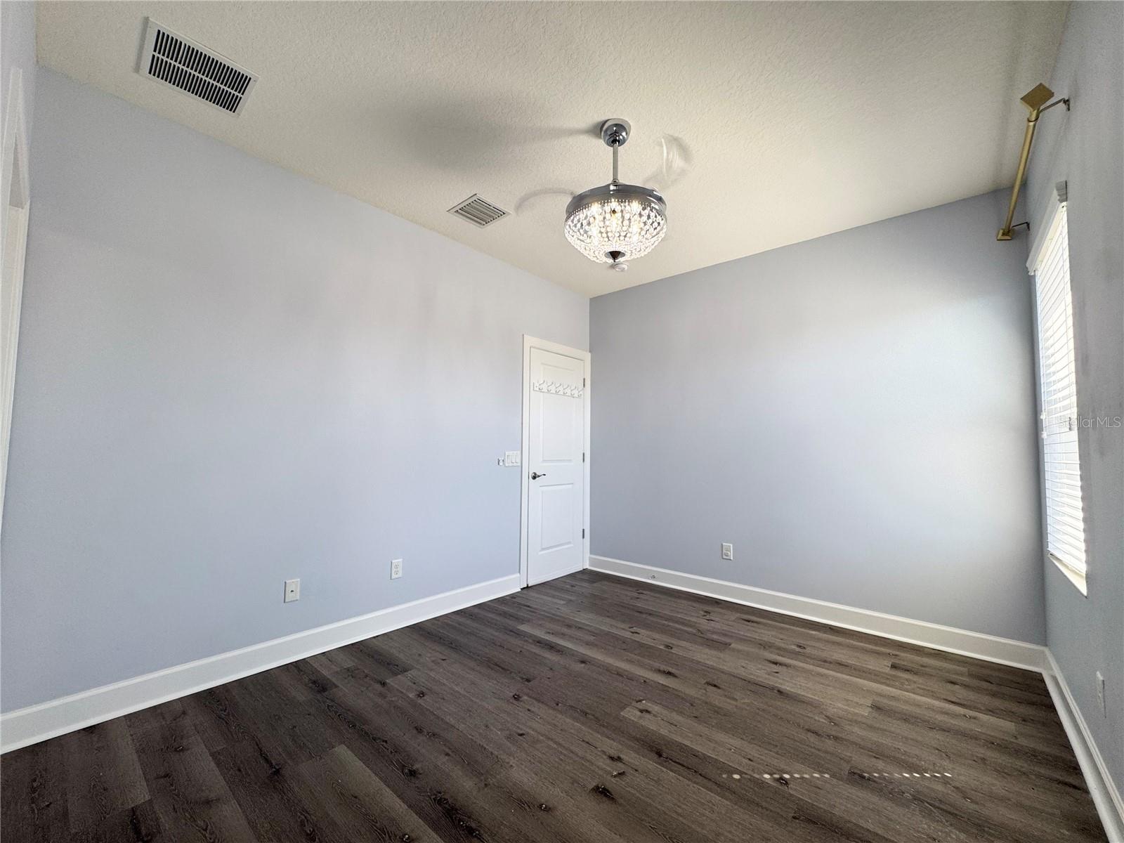 0579900; ESPLANADE PHASE I; LOT 110; PB 55/11 - Residential