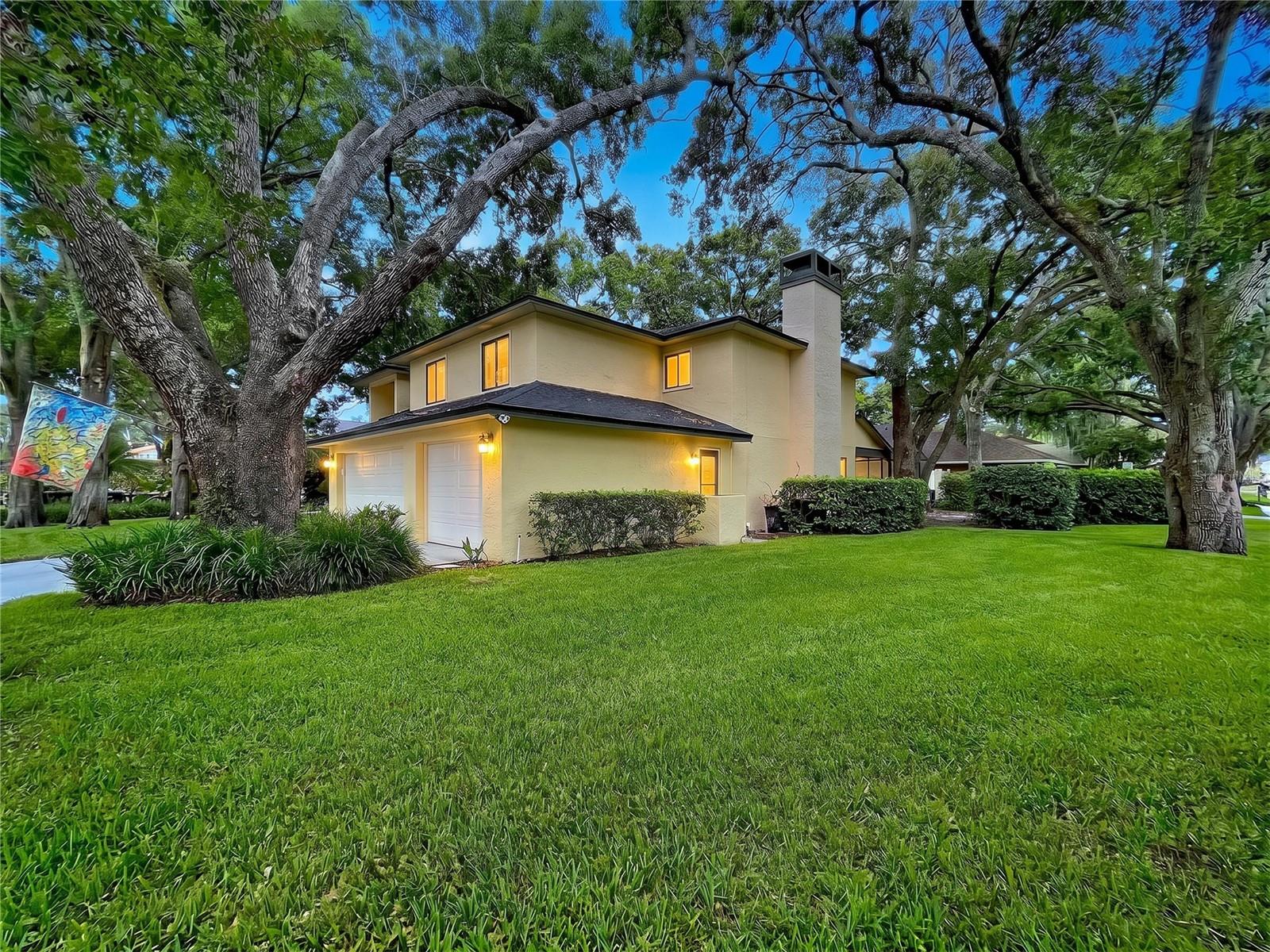 LAKE MAGDALENE MANORS - Residential