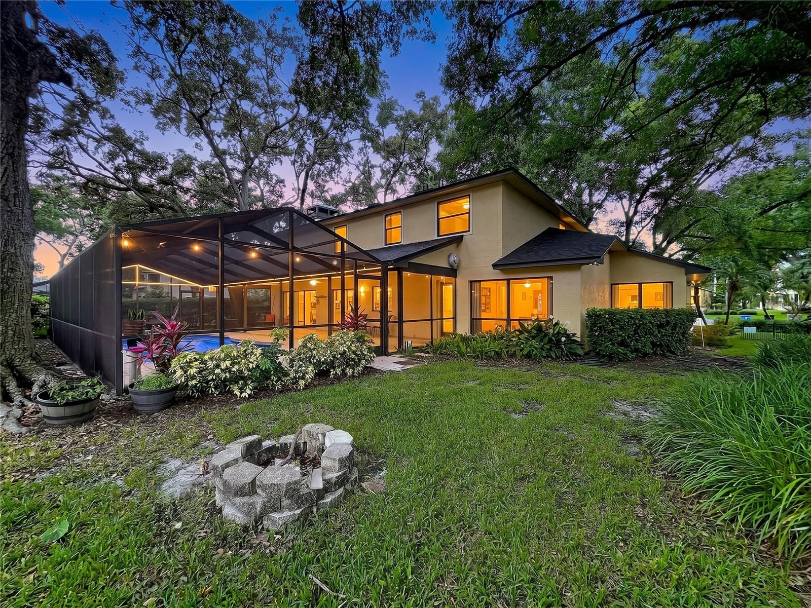 LAKE MAGDALENE MANORS - Residential
