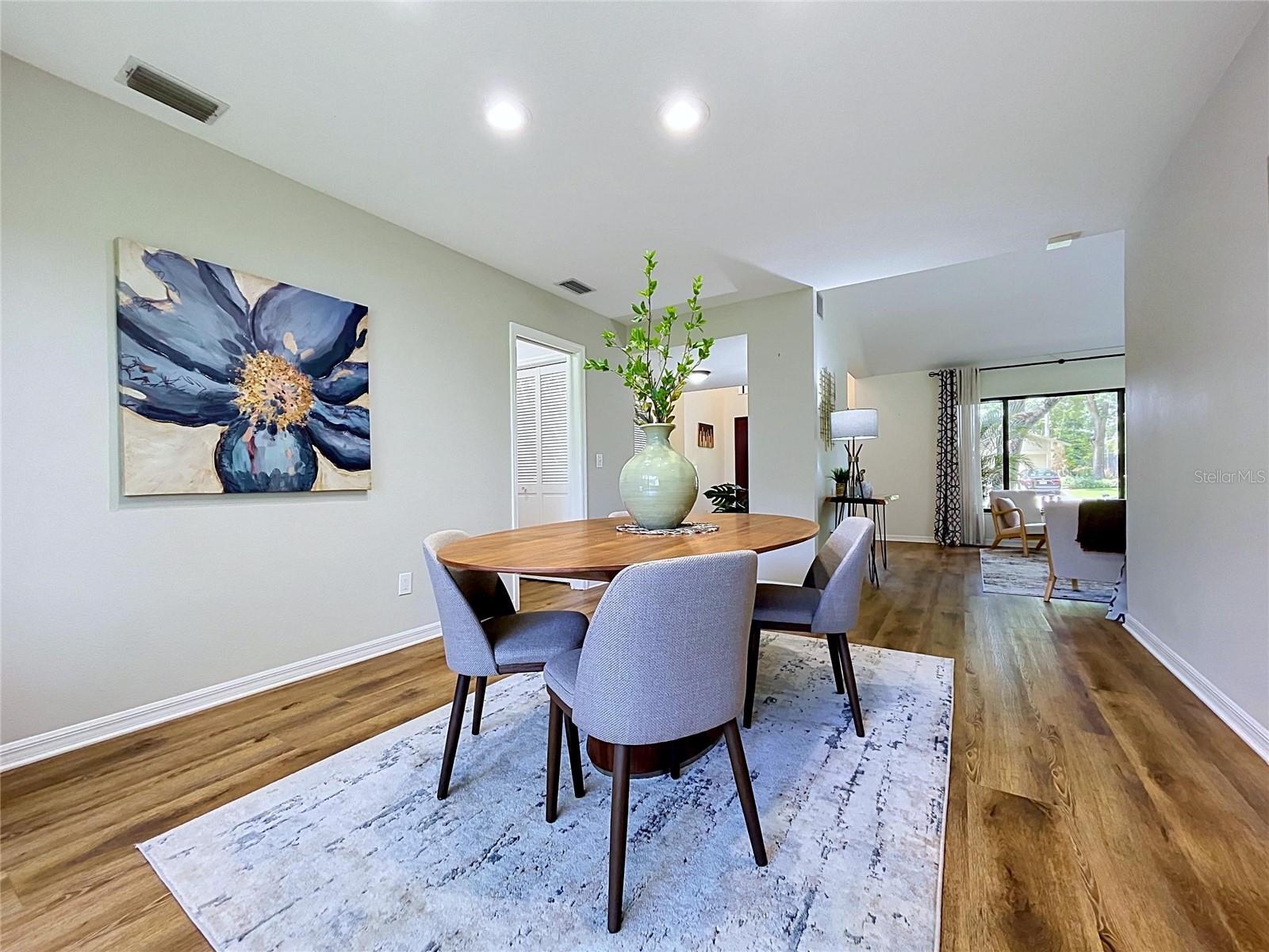 LAKE MAGDALENE MANORS - Residential