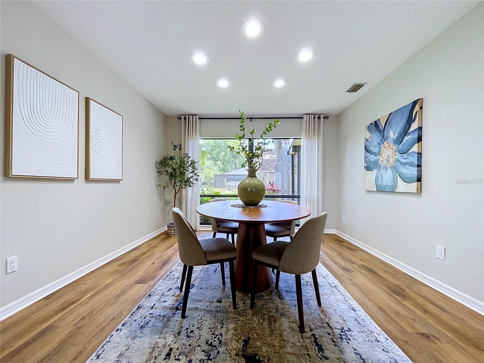LAKE MAGDALENE MANORS - Residential