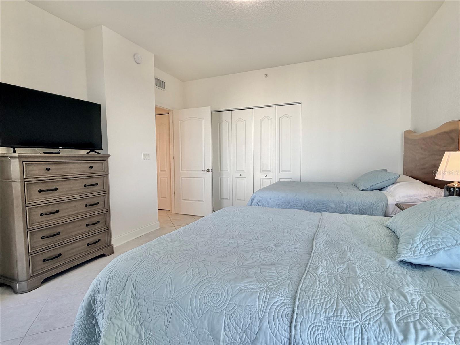 MERIDIAN ON SAND KEY CONDO - Residential Lease