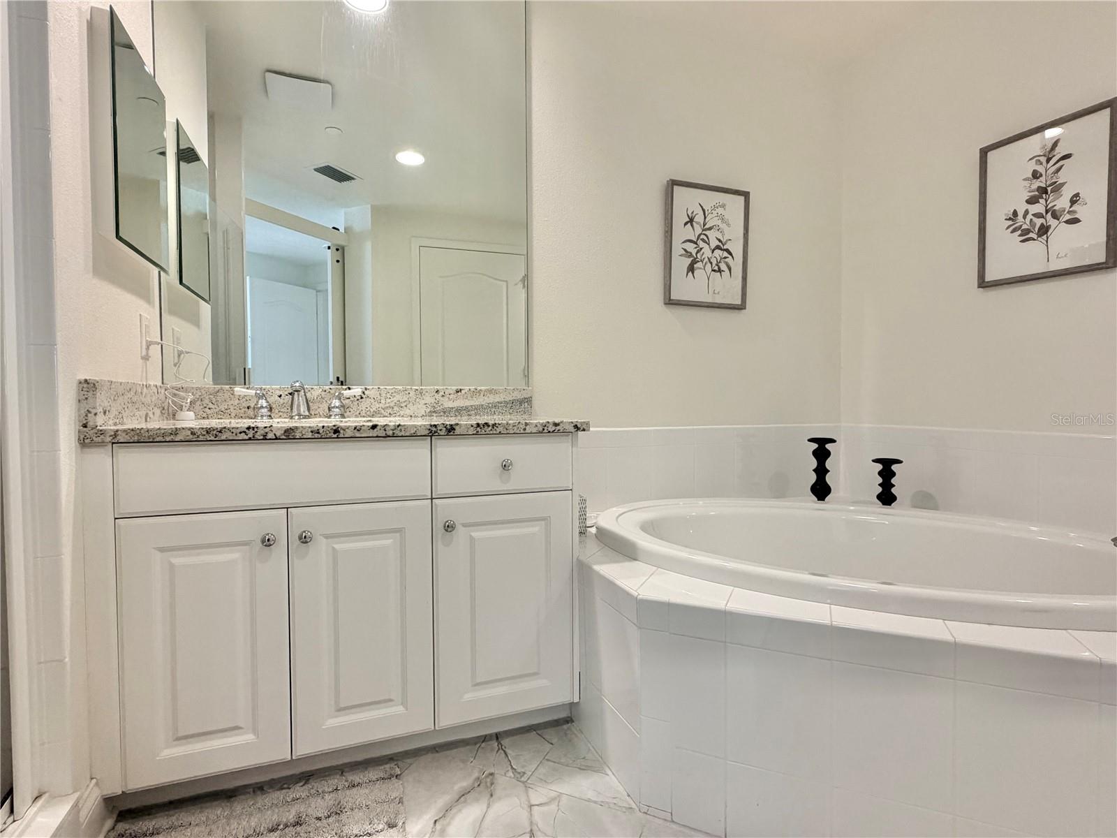 MERIDIAN ON SAND KEY CONDO - Residential Lease