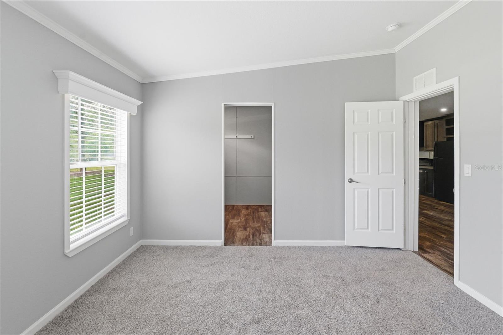 BAYSHORE ESTATES - Residential