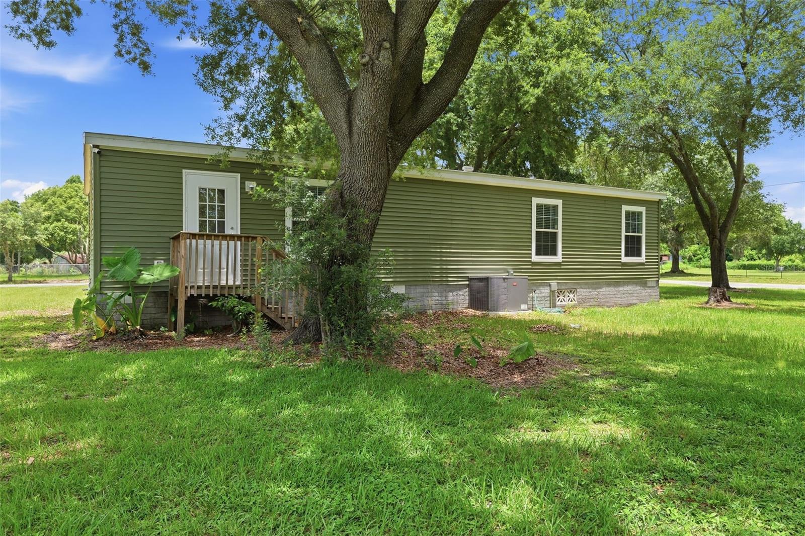 BAYSHORE ESTATES - Residential
